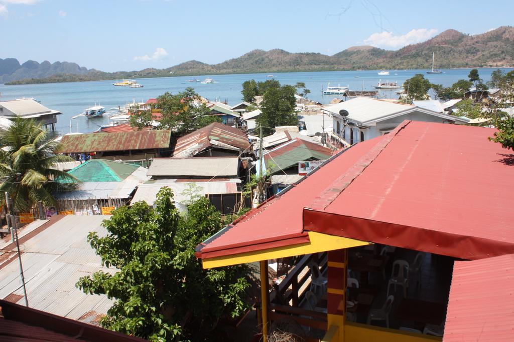 Hotel Lagrosa Backpackers Coron Esterno foto