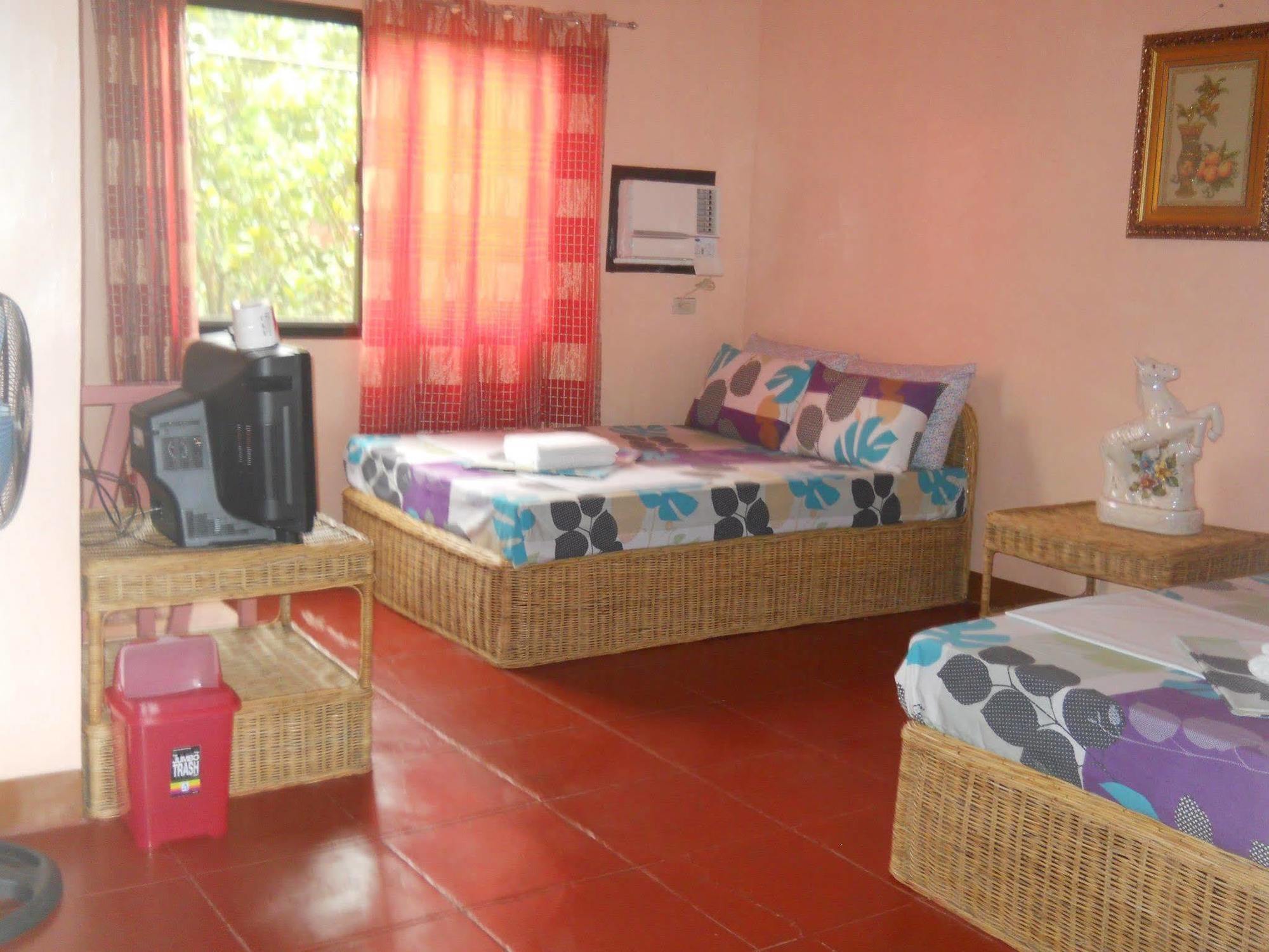 Hotel Lagrosa Backpackers Coron Esterno foto